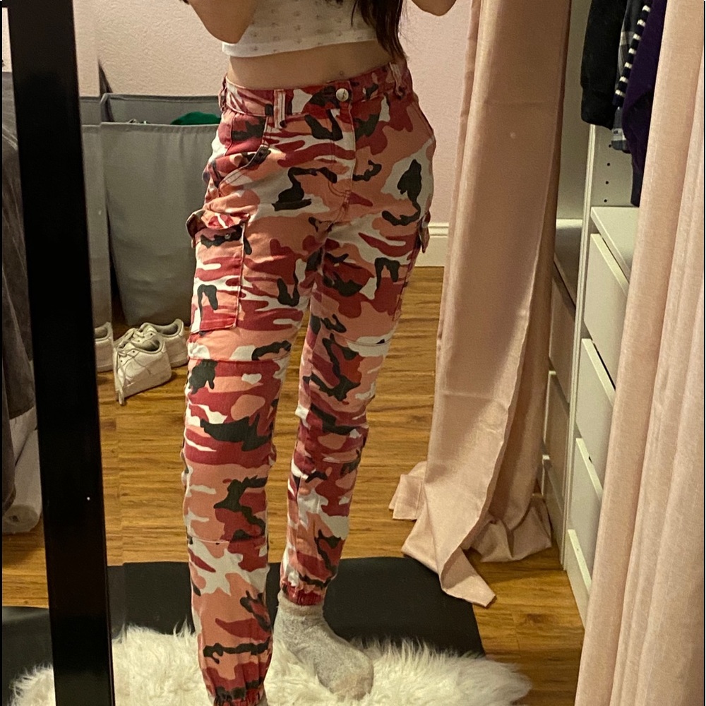 pink camo pants